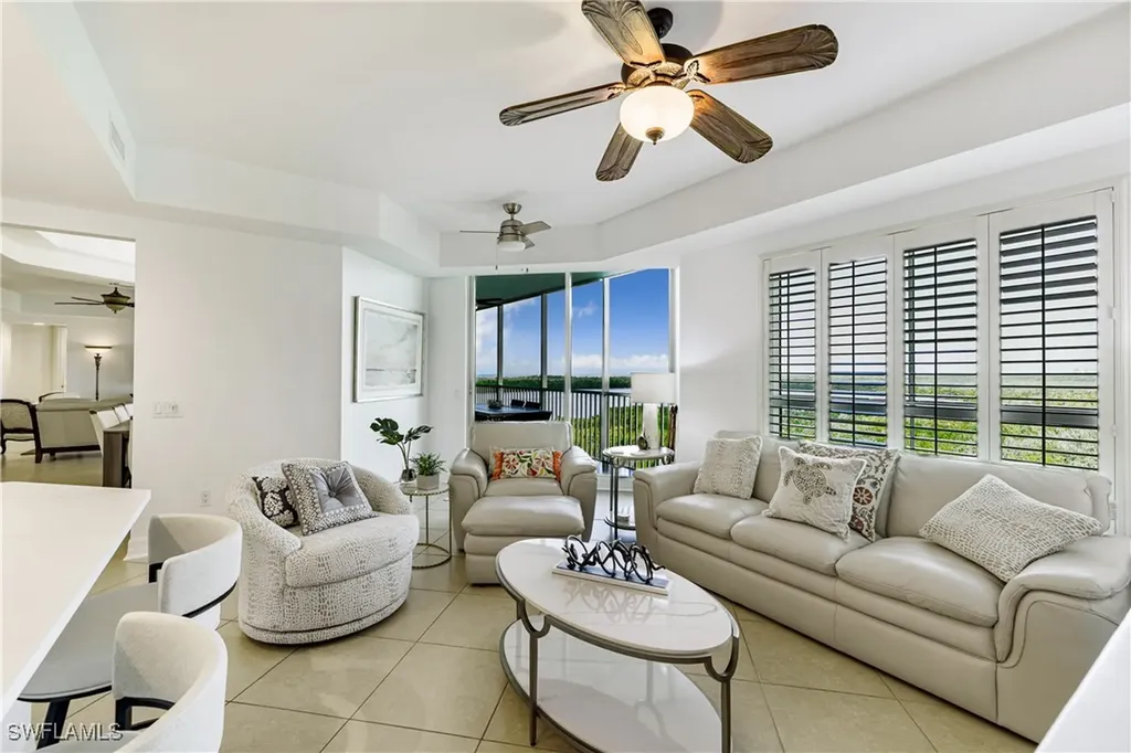295 Grande Way Naples FL 34110