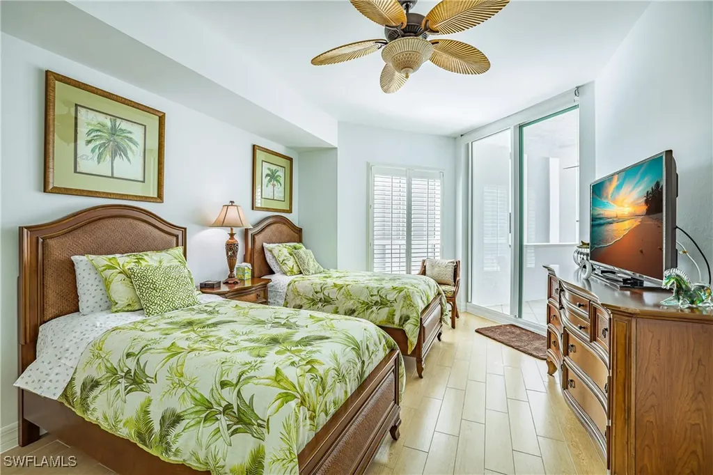 295 Grande Way Naples FL 34110
