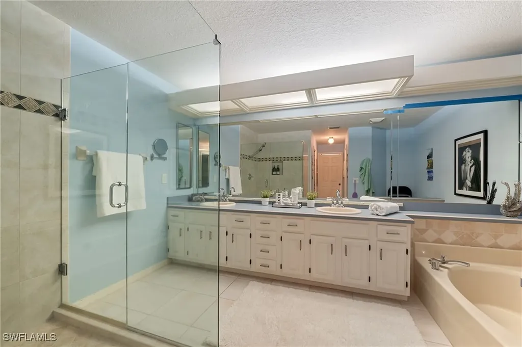 6600 Ilex Circle Naples FL 34109
