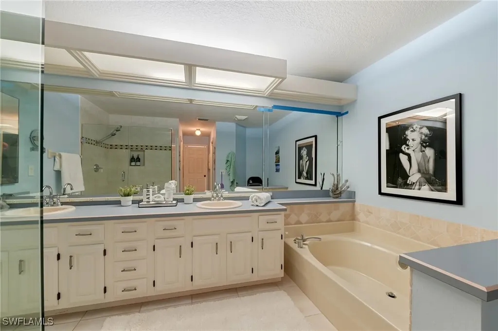 6600 Ilex Circle Naples FL 34109