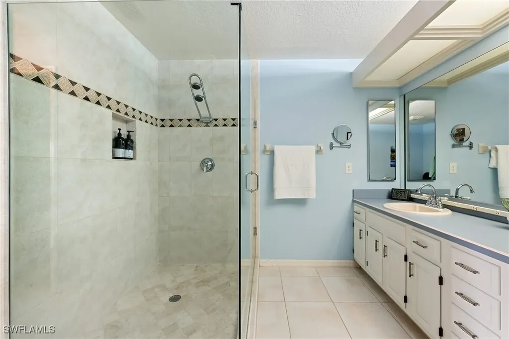 6600 Ilex Circle Naples FL 34109