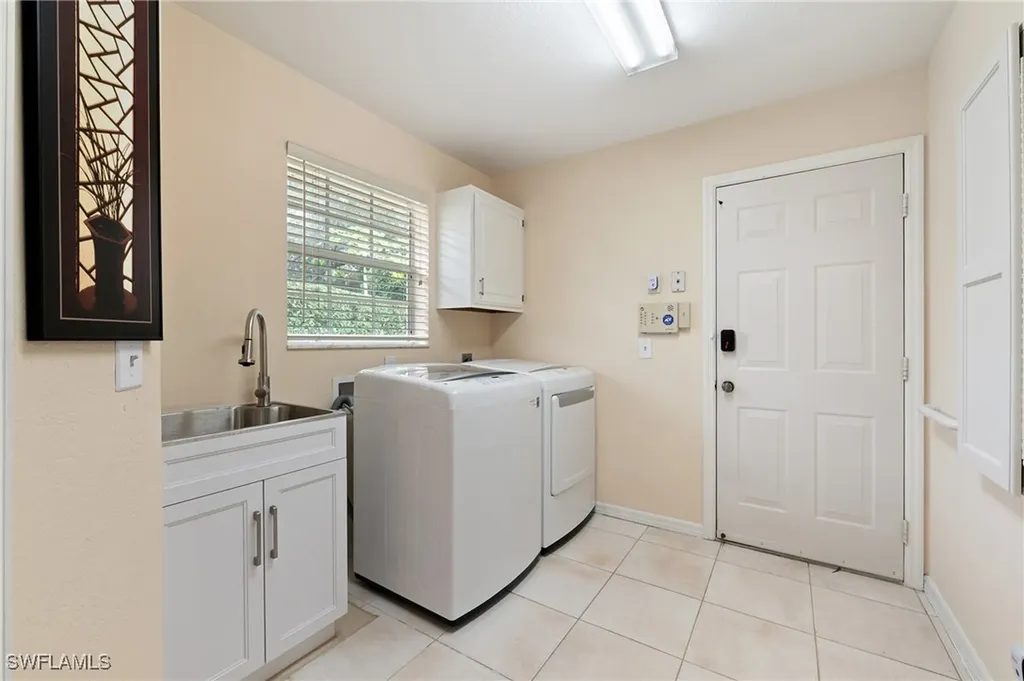 6600 Ilex Circle Naples FL 34109