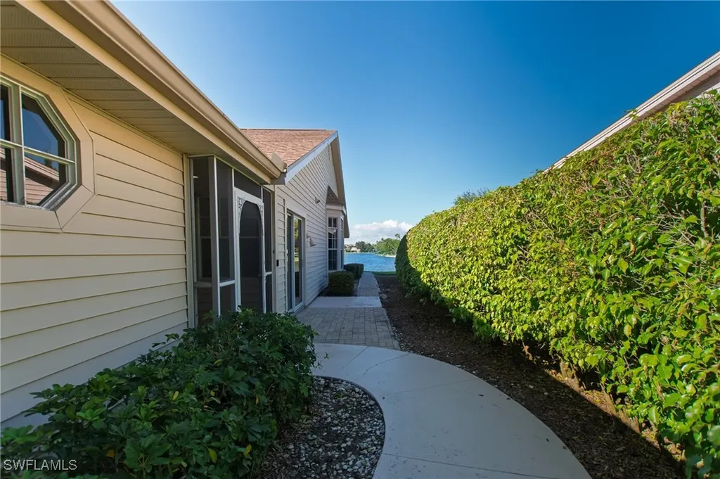 6600 Ilex Circle Naples FL 34109