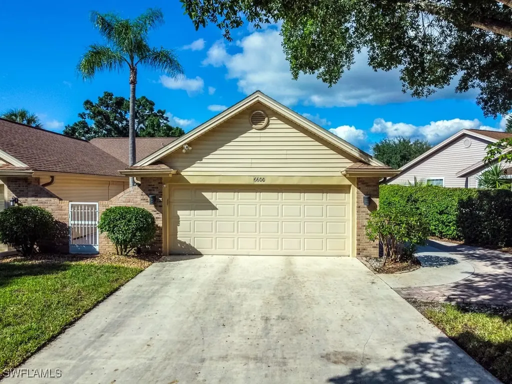 6600 Ilex Circle Naples FL 34109