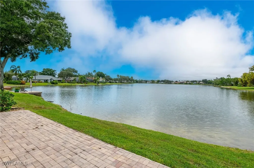 6600 Ilex Circle Naples FL 34109