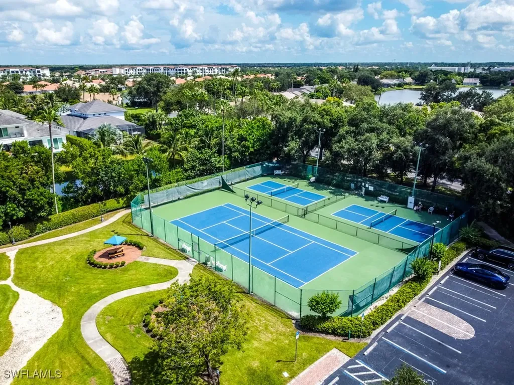 6600 Ilex Circle Naples FL 34109
