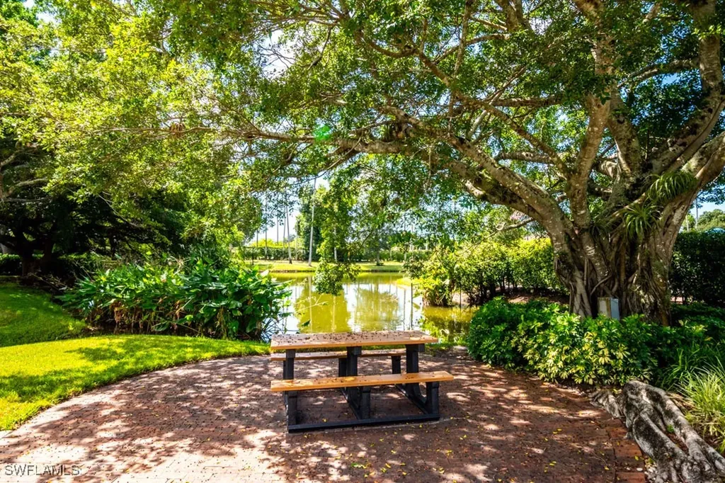 6600 Ilex Circle Naples FL 34109