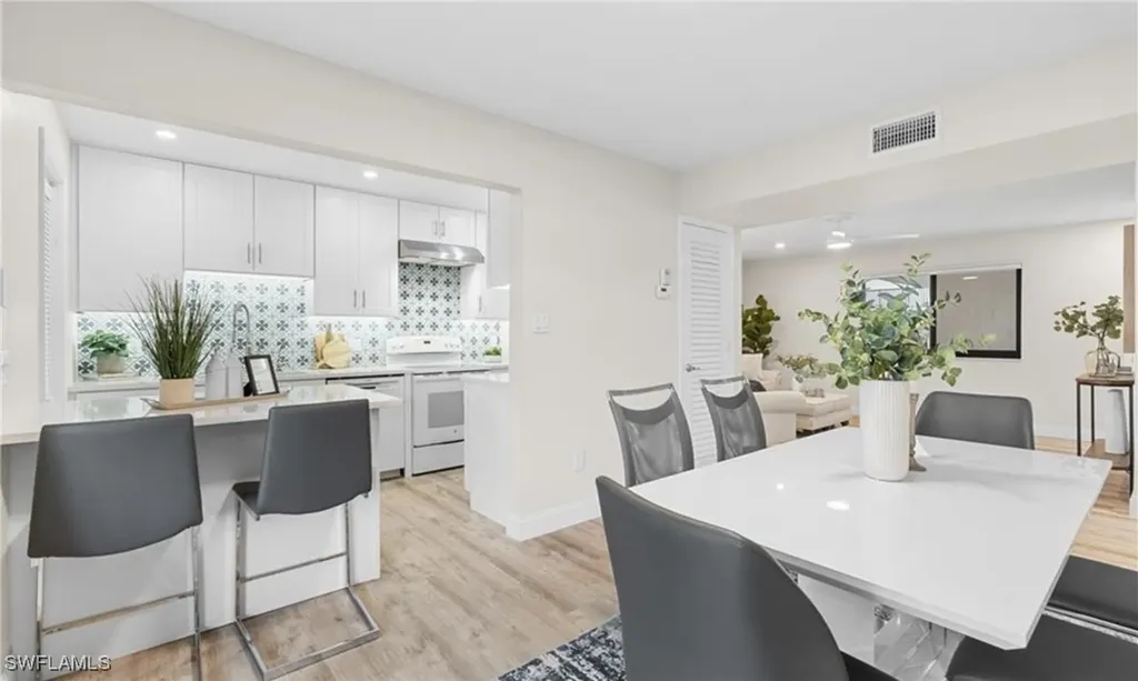 788 Park Shore Drive Naples FL 34103