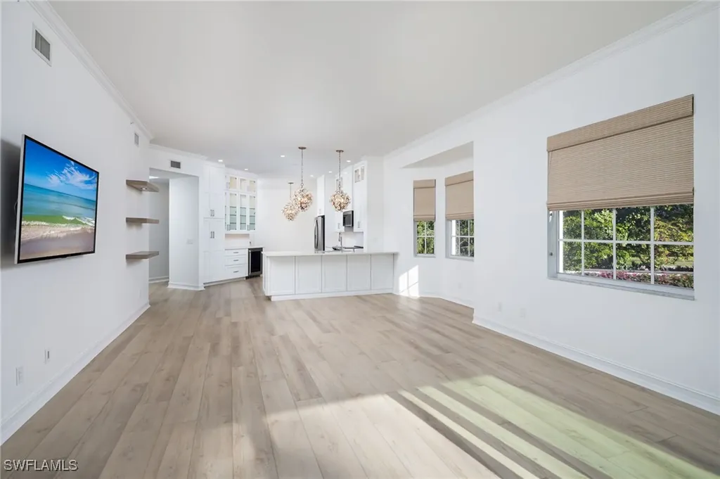 815 Bentwater Circle Naples FL 34108