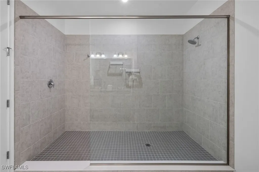 4607 Arboretum Circle Naples FL 34112