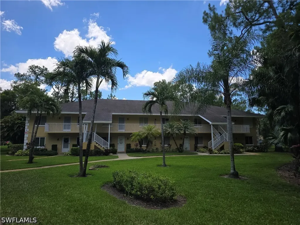 5622 Woodmere Lake Circle Naples FL 34112