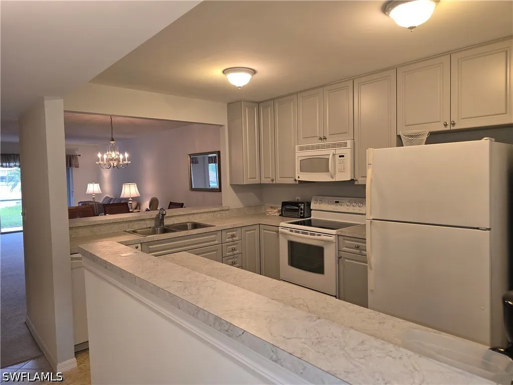 5622 Woodmere Lake Circle Naples FL 34112