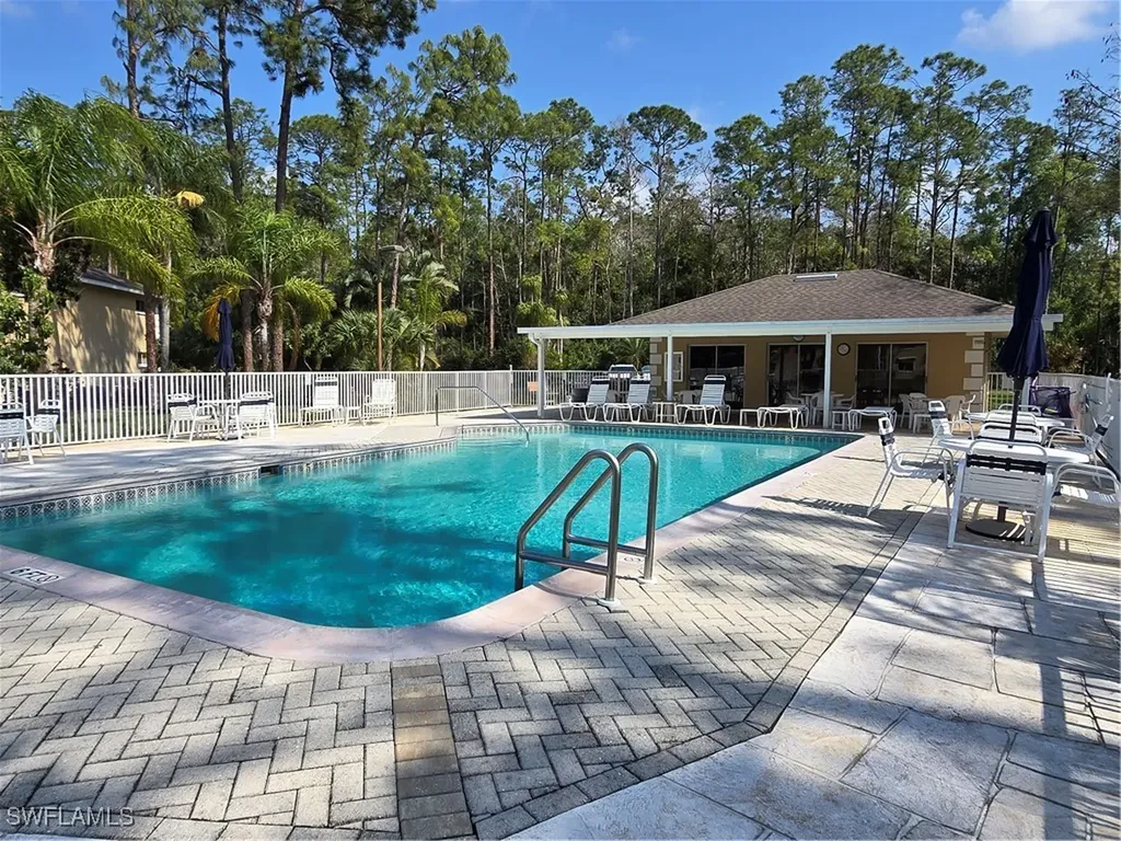 5622 Woodmere Lake Circle Naples FL 34112
