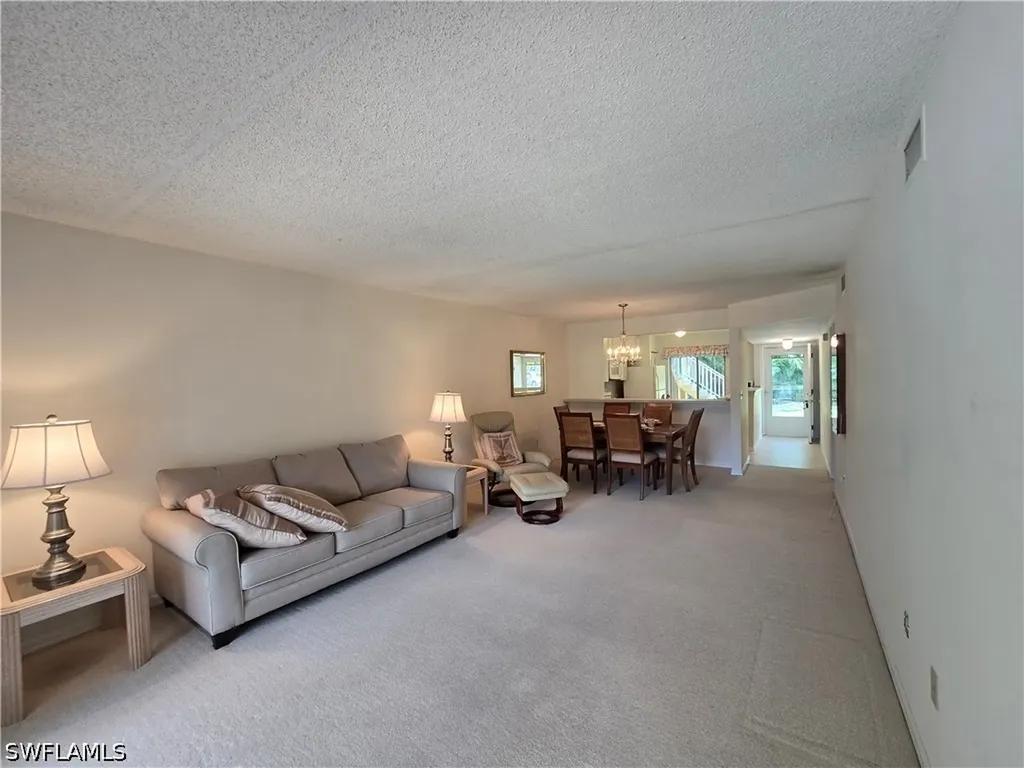 5622 Woodmere Lake Circle Naples FL 34112