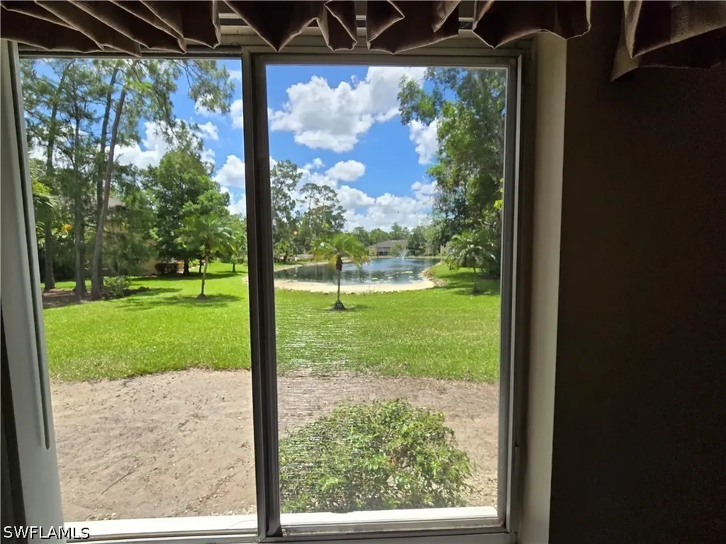 5622 Woodmere Lake Circle Naples FL 34112