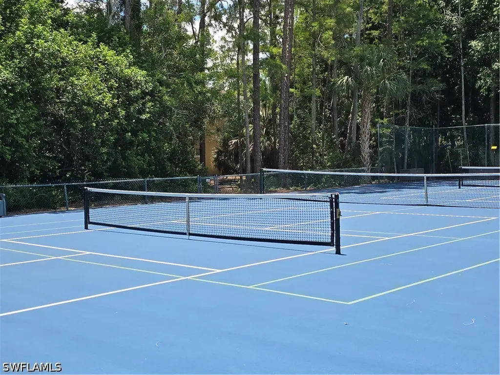 5622 Woodmere Lake Circle Naples FL 34112