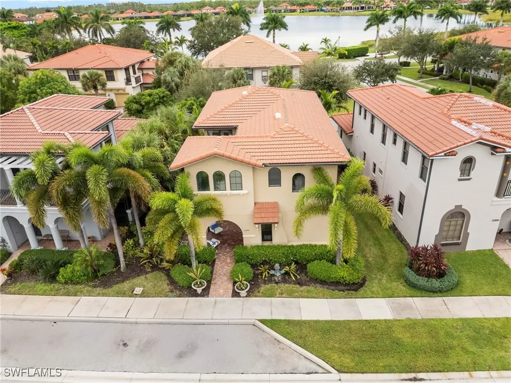 Naples FL, 1300 Kendari Terrace