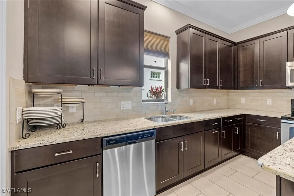 1300 Kendari Terrace Naples FL 34113