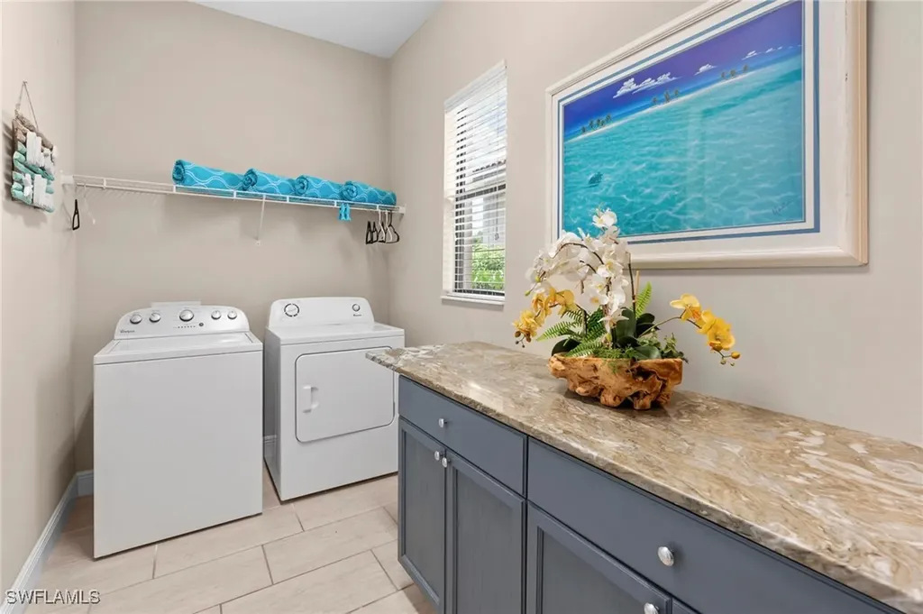 1300 Kendari Terrace Naples FL 34113