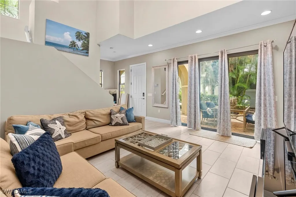 1300 Kendari Terrace Naples FL 34113