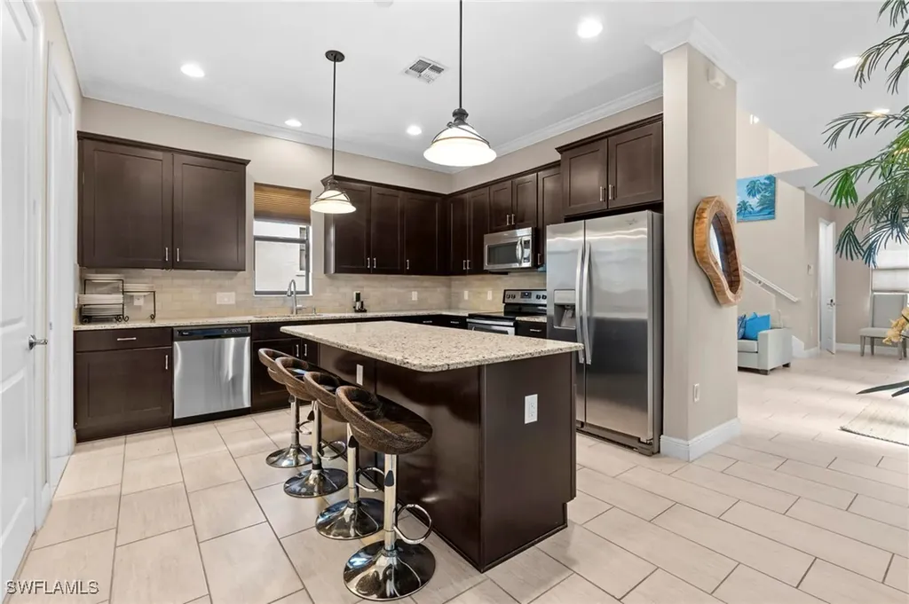1300 Kendari Terrace Naples FL 34113