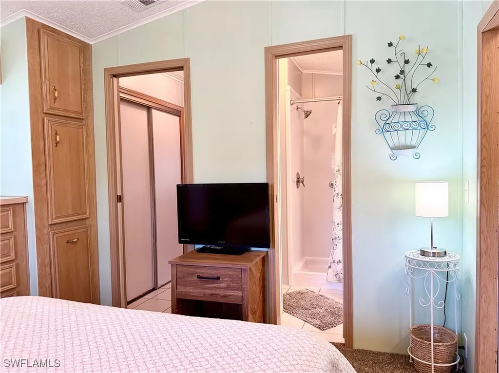 88 Vanda Sanctuary Naples FL 34114