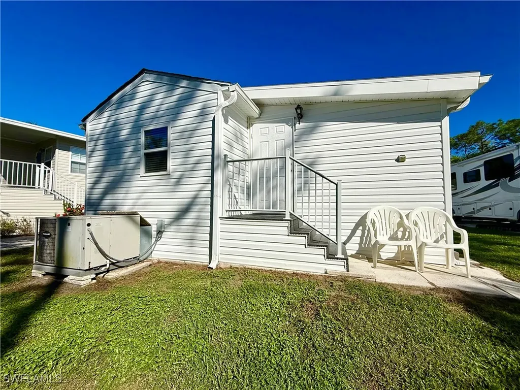 88 Vanda Sanctuary Naples FL 34114