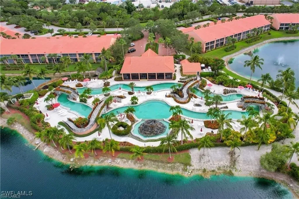 6650 SE Beach Resort Drive Naples FL 34114