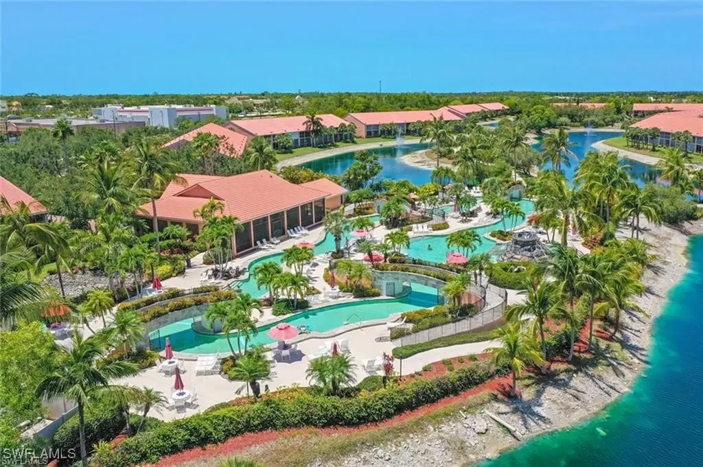 6650 SE Beach Resort Drive Naples FL 34114