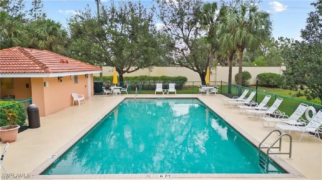 6650 SE Beach Resort Drive Naples FL 34114