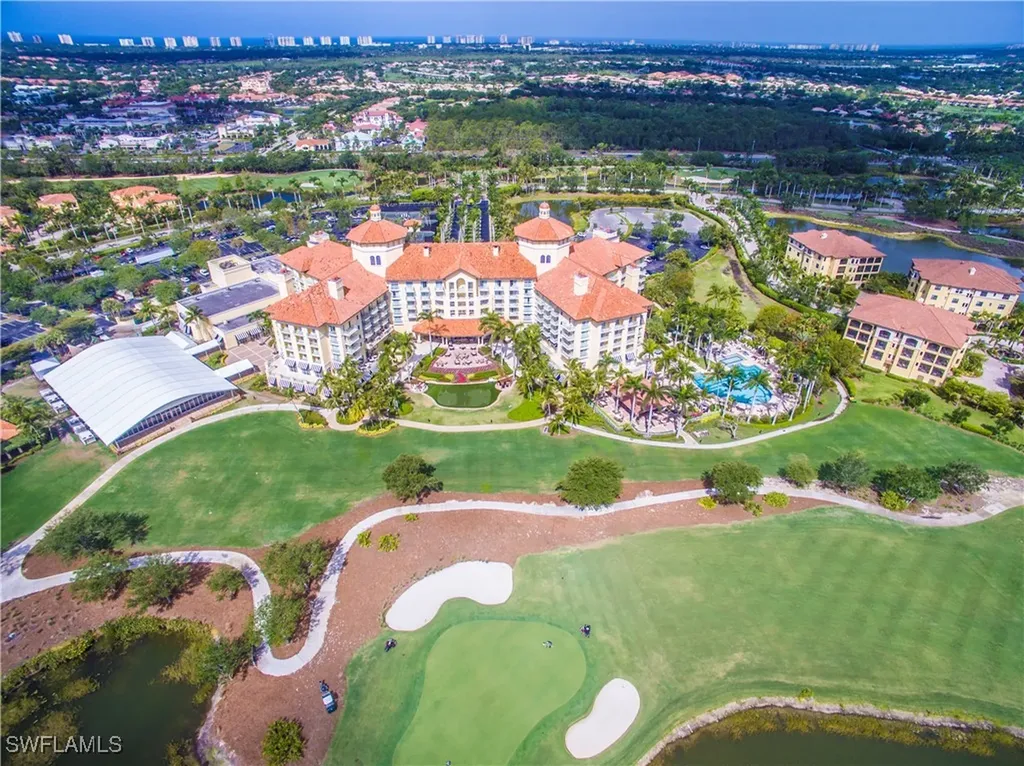 2555 Marquesa Royale Lane Naples FL 34109