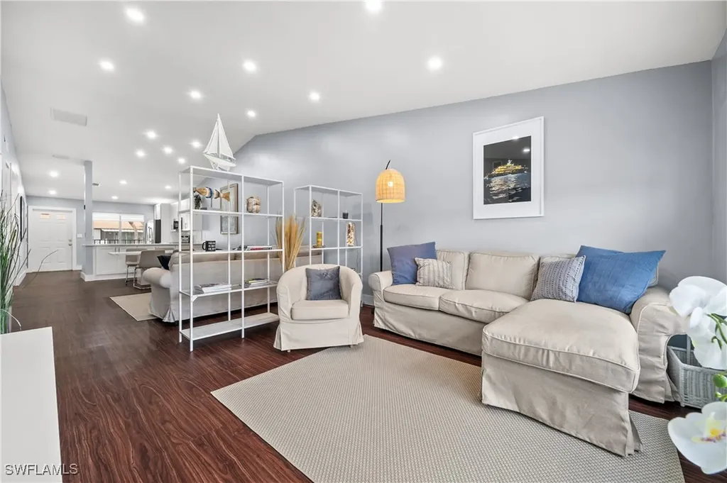 3504 Antarctic Circle S Naples FL 34112