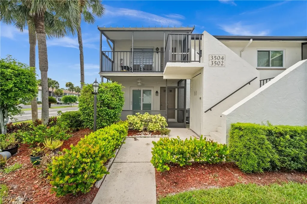 3504 Antarctic Circle S Naples FL 34112