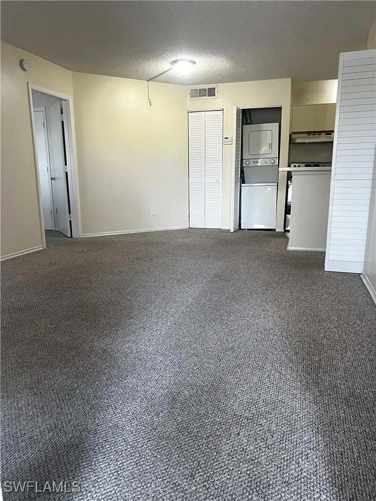 153 Santa Clara Drive Naples FL 34104