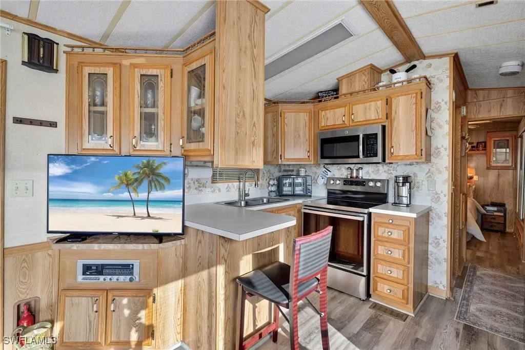 53 La Fonda Lane North Fort Myers FL 33903