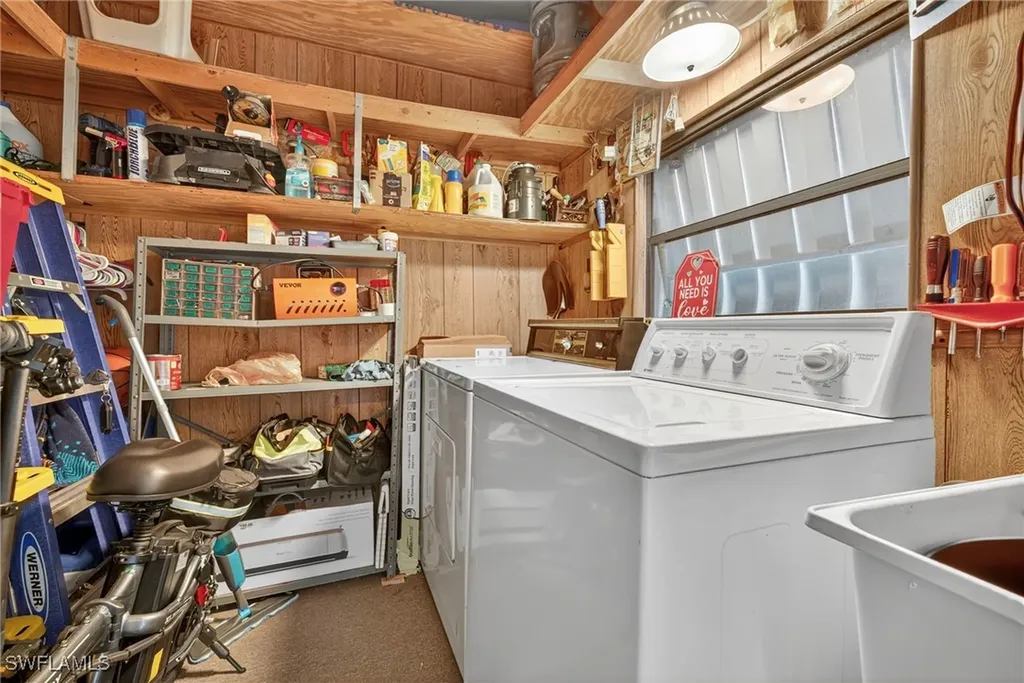 53 La Fonda Lane North Fort Myers FL 33903