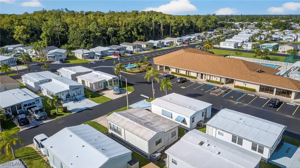 53 La Fonda Lane North Fort Myers FL 33903