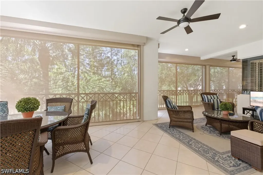 2859 Tiburon Boulevard E Naples FL 34109