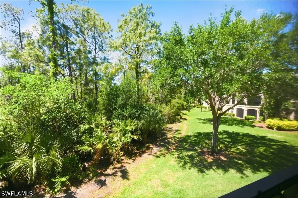 2859 Tiburon Boulevard E Naples FL 34109