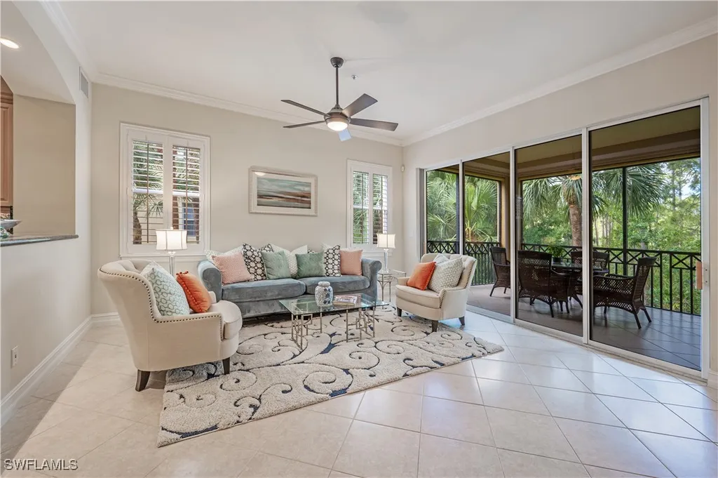 2859 Tiburon Boulevard E Naples FL 34109