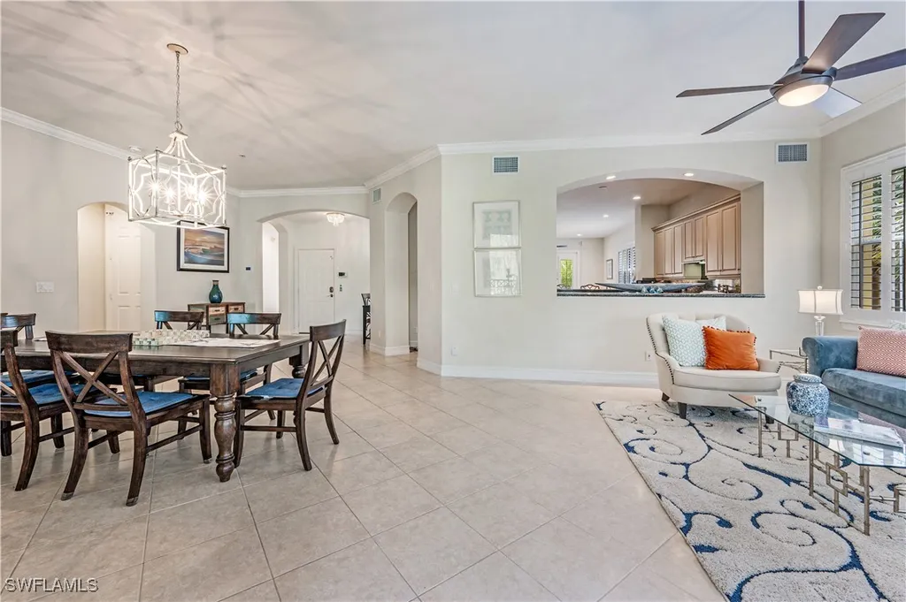 2859 Tiburon Boulevard E Naples FL 34109