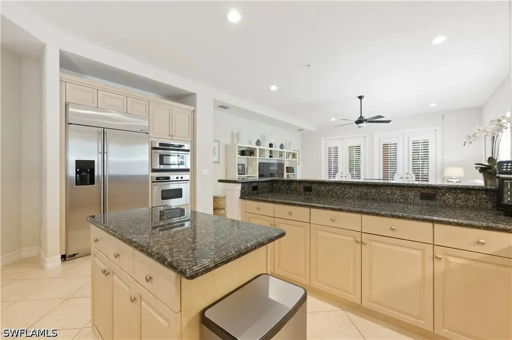 2859 Tiburon Boulevard E Naples FL 34109