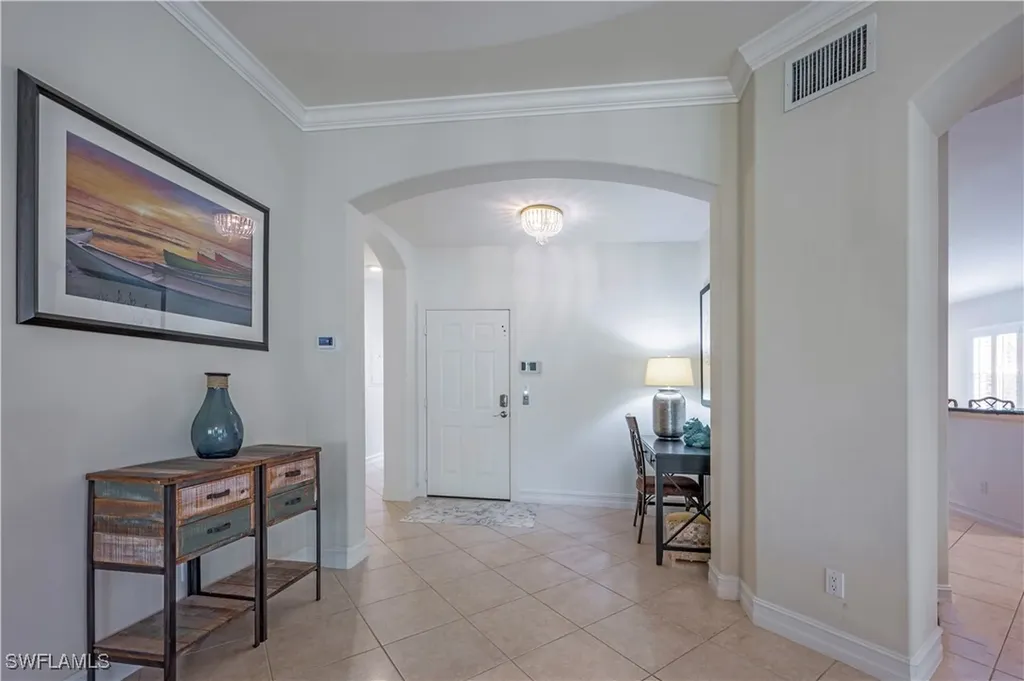 2859 Tiburon Boulevard E Naples FL 34109