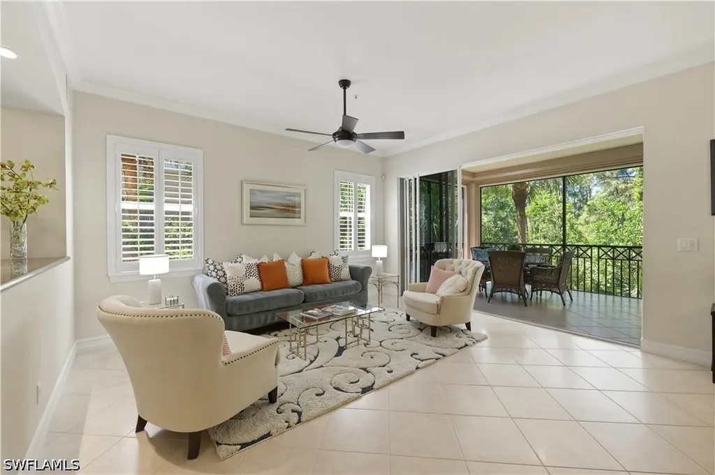 2859 Tiburon Boulevard E Naples FL 34109