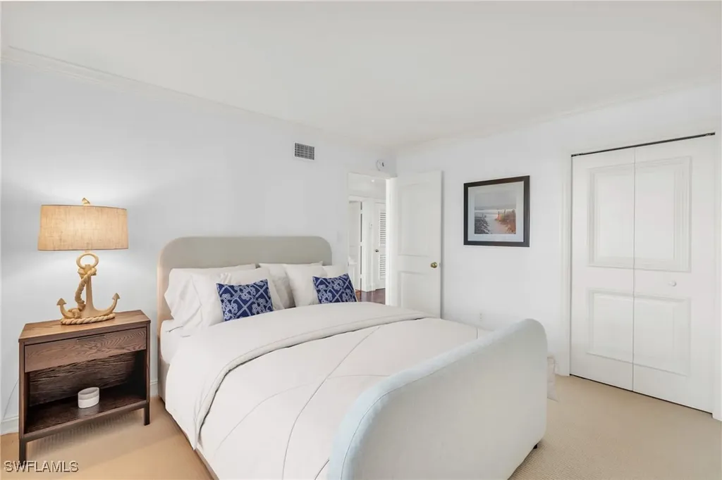 271 Broad Avenue S Naples FL 34102