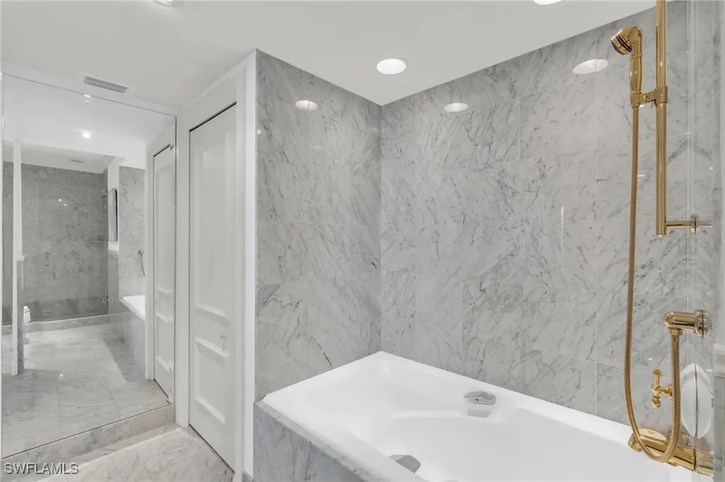 271 Broad Avenue S Naples FL 34102