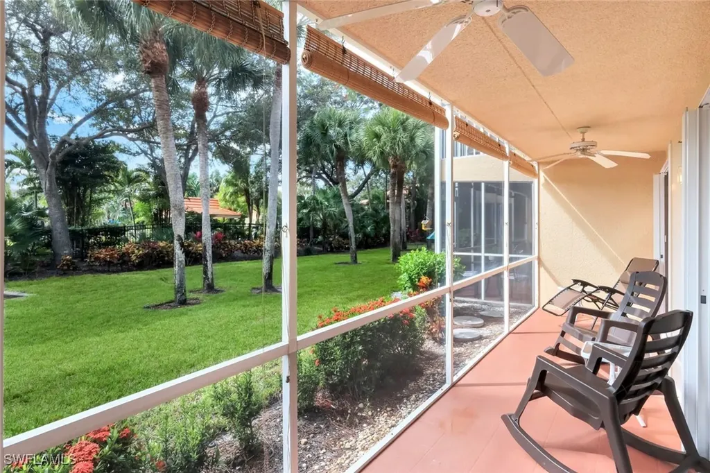 2462 Hidden Lake Drive Naples FL 34112