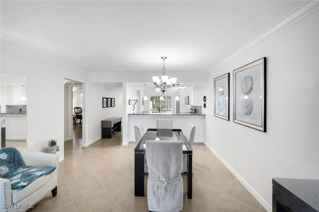2462 Hidden Lake Drive Naples FL 34112