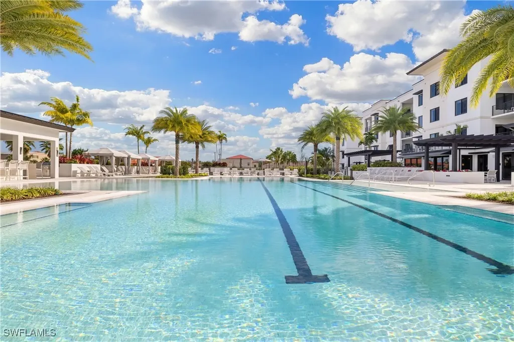 1115 Central Avenue Naples FL 34102