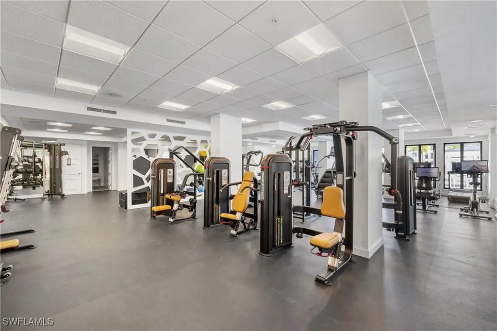 1115 Central Avenue Naples FL 34102